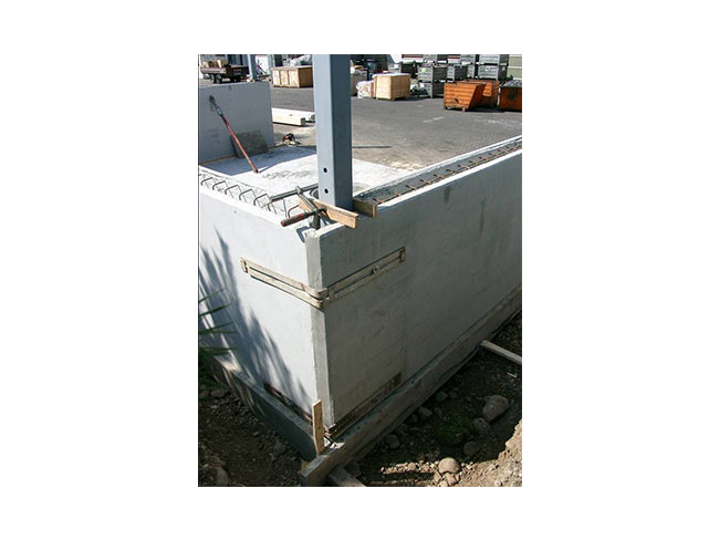 Einspannung in Betonfertigteil