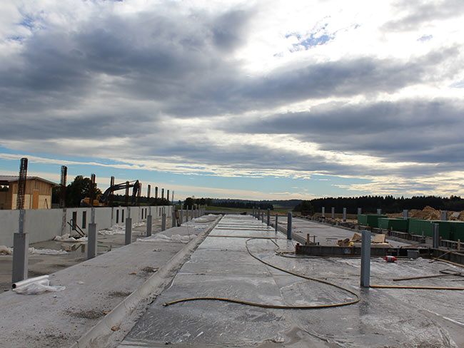 Unterschiedliche Höhen der Bodenplatte