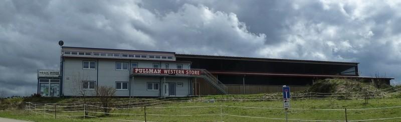 Reithalle mit Stallung,Wohnung,Reiterladen,Empfingen 4