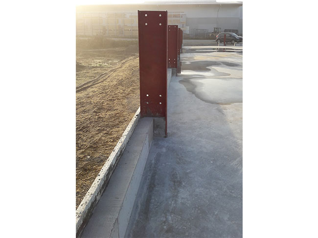 Bodenplatte mit gedämmten Sockel